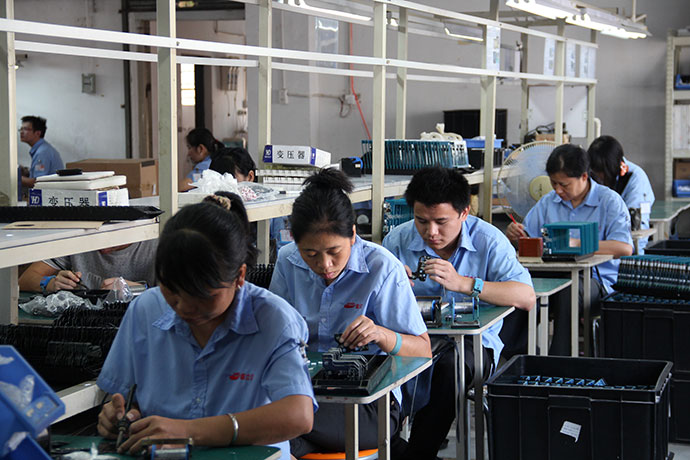 德立達科技-自動出卡機、到閘控制器、地感生產線